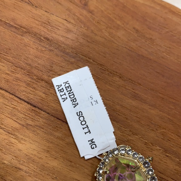 HOST PIC KENDRA SCOTT COLOR CHANGING ARIA 14K DROP DICHROIC GLASS EARRINGS - Picture 14 of 14